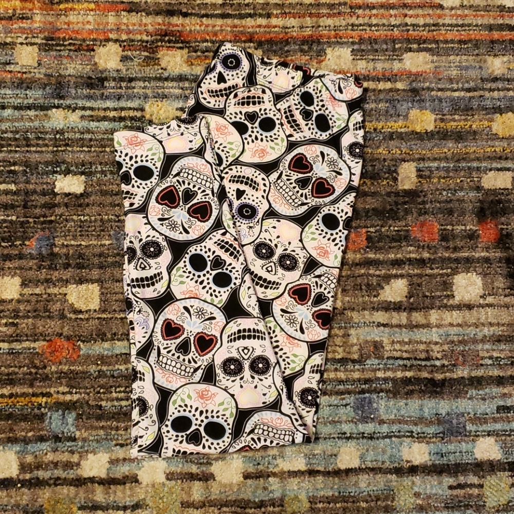 NWOT No Boundaries Sugar skull leggings Size L